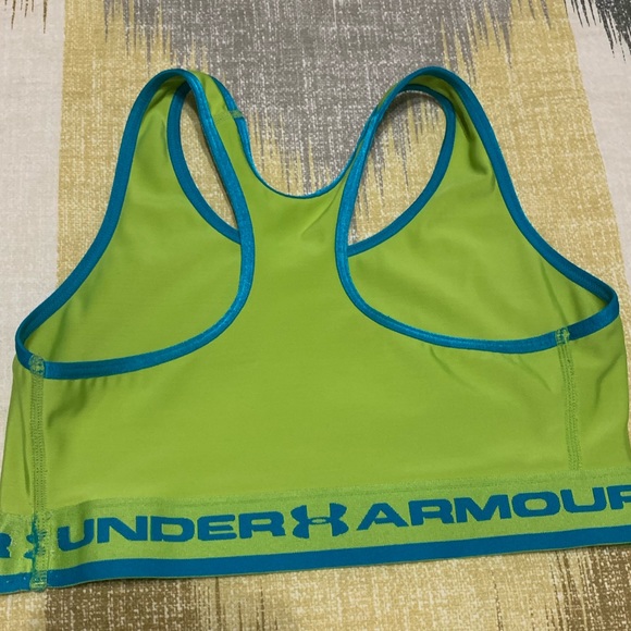 UA sports bra - Picture 2 of 3